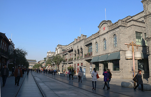 雄安新区卖房者:后备箱装现金买下一层楼 _鸿